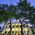 Hare Rama Hare Krishna - Eesha Hotel