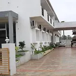 Hotel Pearl Residency