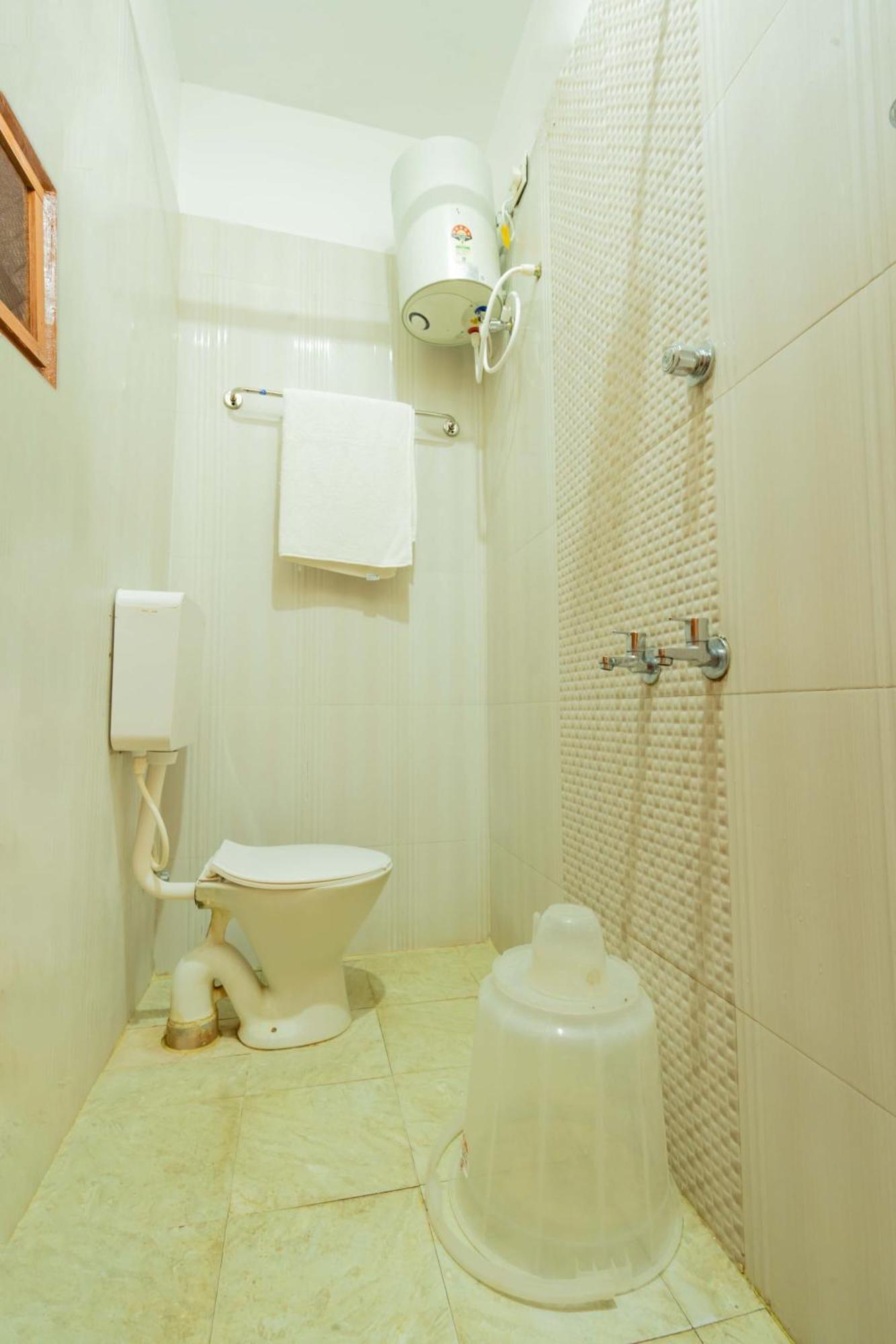 Hotel Arya Grand By Nimalan Rameshwaram