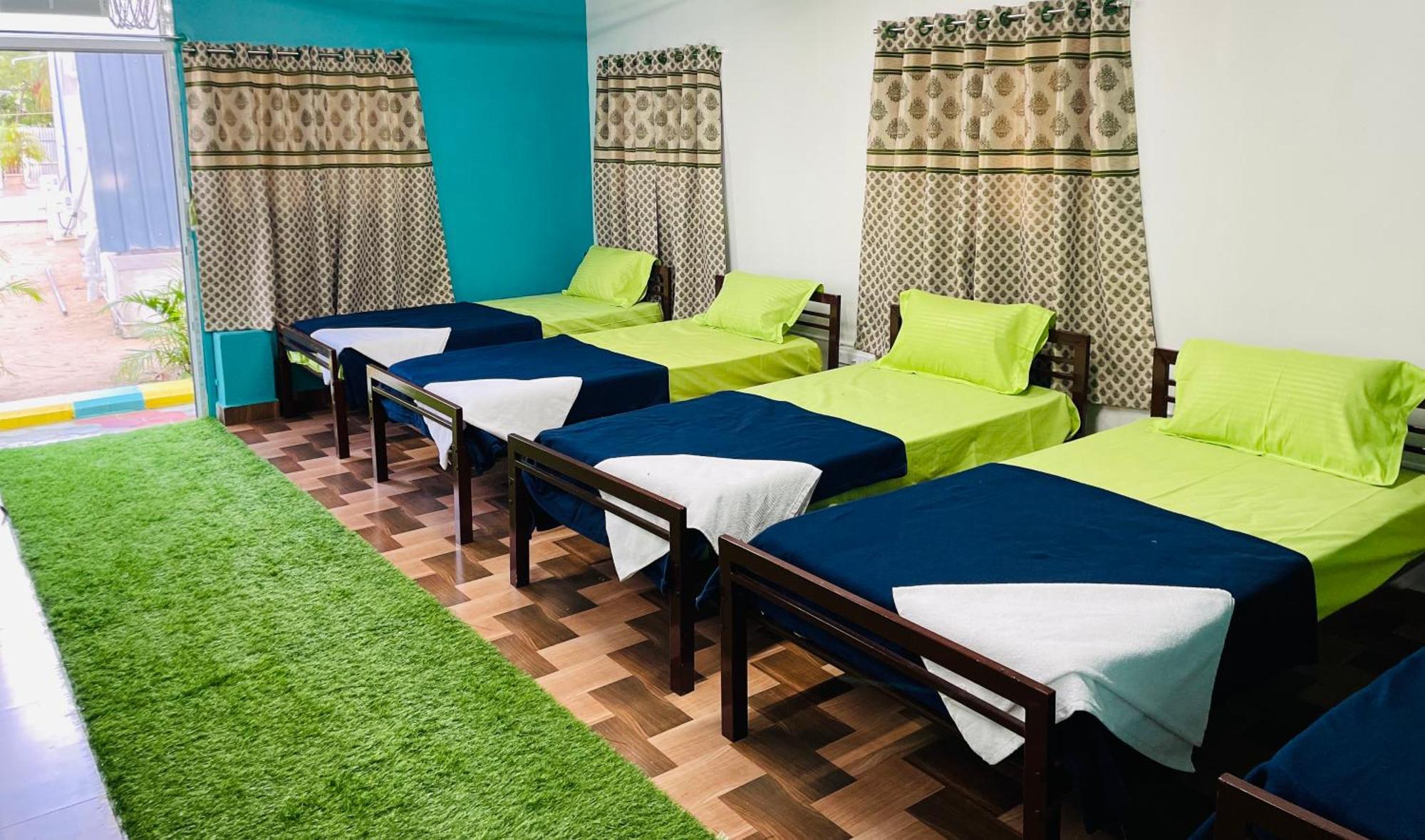 Resort Greenleaf And Restaurant