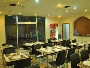 Pearl Residency 3*