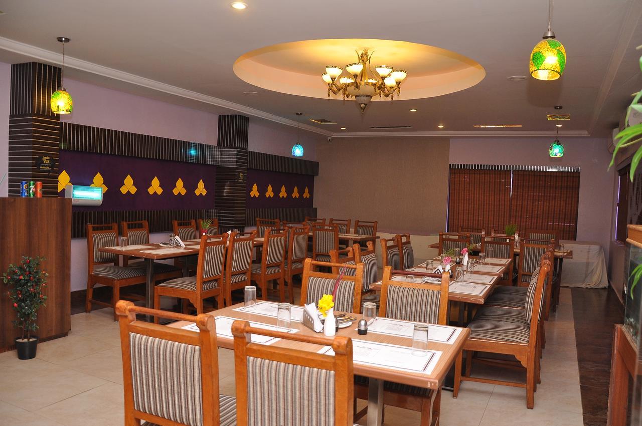 Justa Sarang Hotel 4*