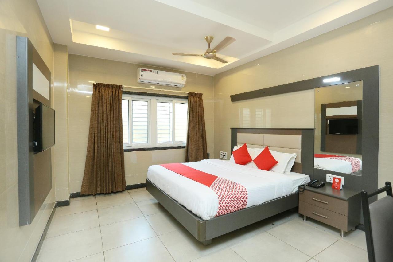 Oyo 18808 Rsn International 3* Rameshwaram