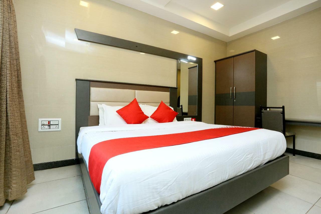 Hotel Oyo 18808 Rsn International