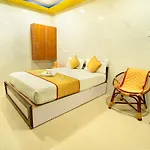 Sri Vinayaga Residency