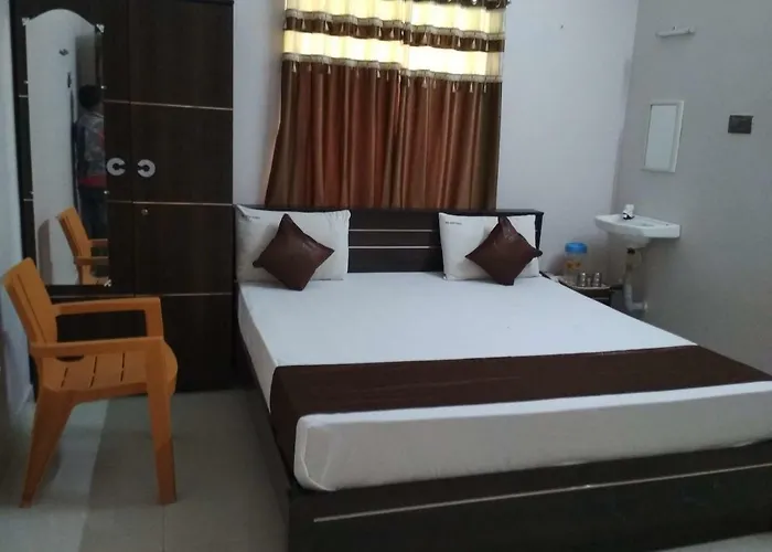 Hotel Rathna Residency