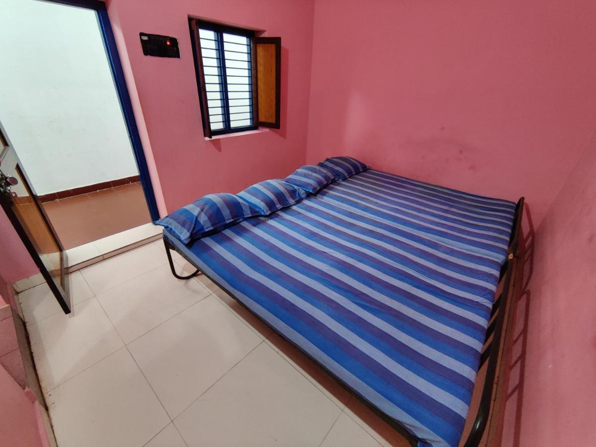 Lodge Siva Rameshwaram
