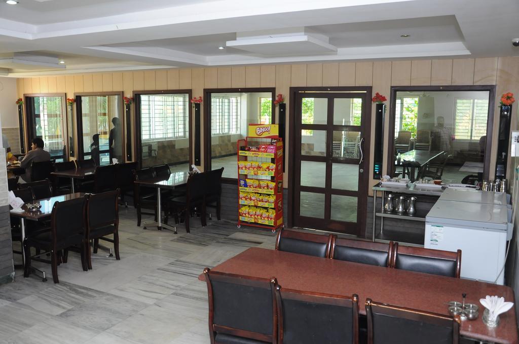 Queen Palace 3* Rameshwaram