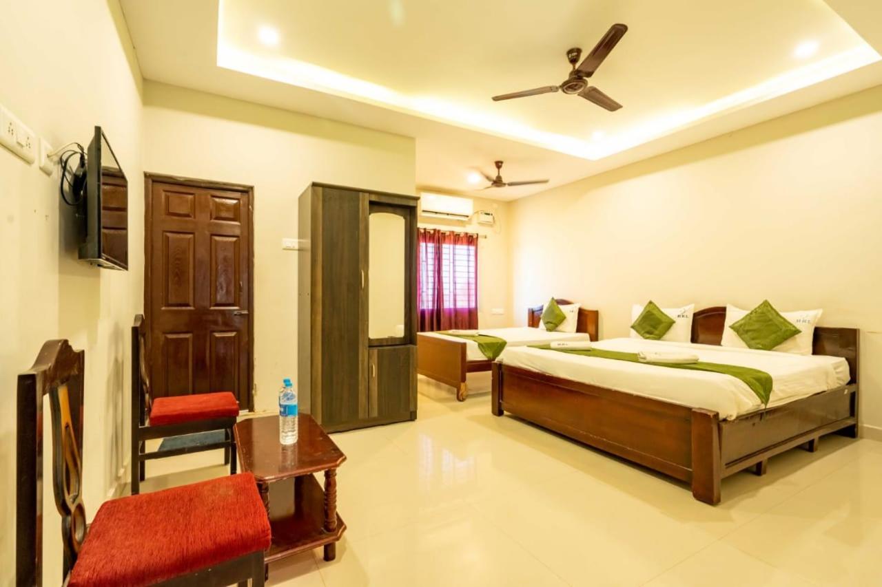 Ramleela Hotel 2*