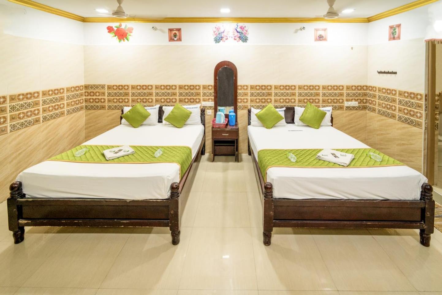 Hotel Sri Vinayaga Residency