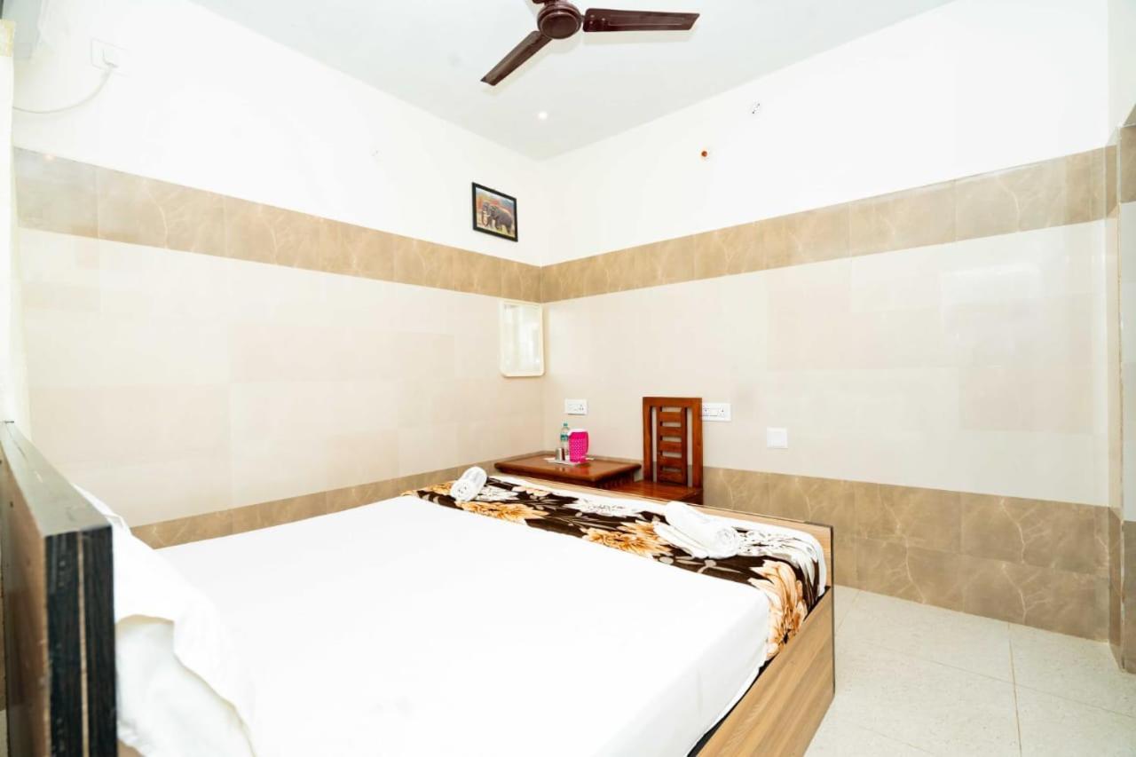 Hotel Gurudoss Residency