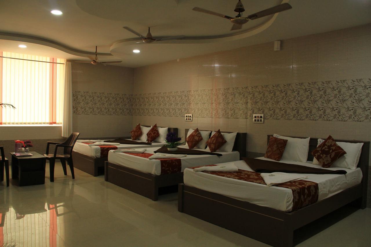 Hotel Royal Residency 2*